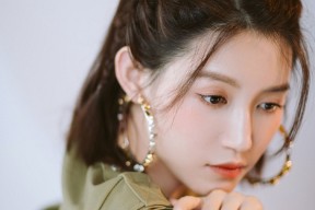 开云官方网页登录-中国男篮注重年轻球员心理辅导促进健康成长，谈中国男篮