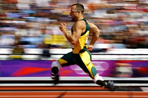 KAIYUNAPP-曼联在主场逆转战胜强敌，积分追赶榜首