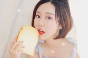 开云平台-中国双人组合赛场表现引爆现场气氛，双人比赛2020