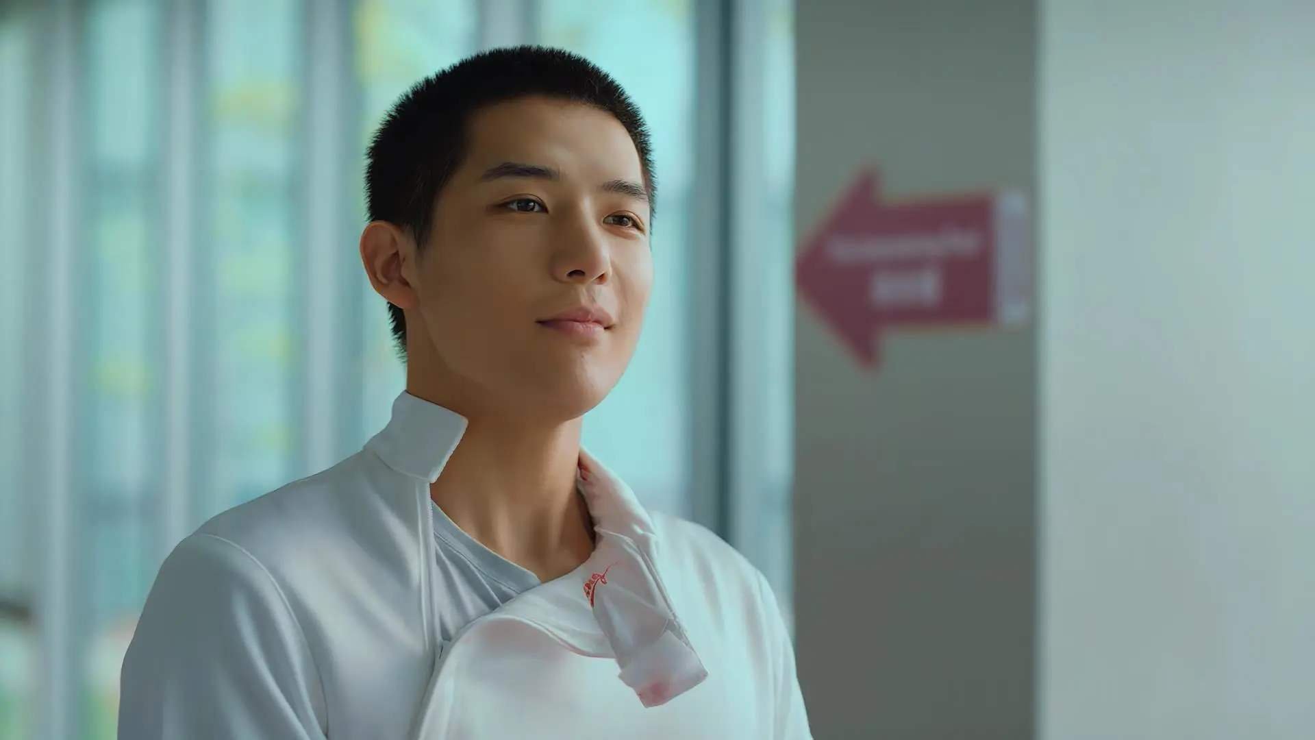 中超联赛强化中后场防守提升整体比赛控制力，中超防守反击球队